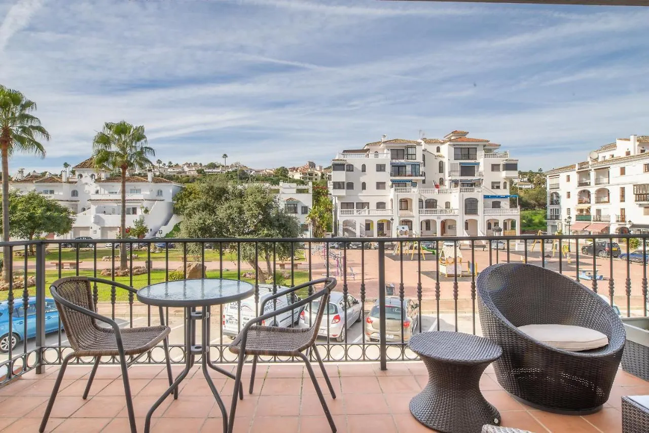 Apartamento 2261-Superb Apt On The Beach, On Duquesa Harbour Manilva