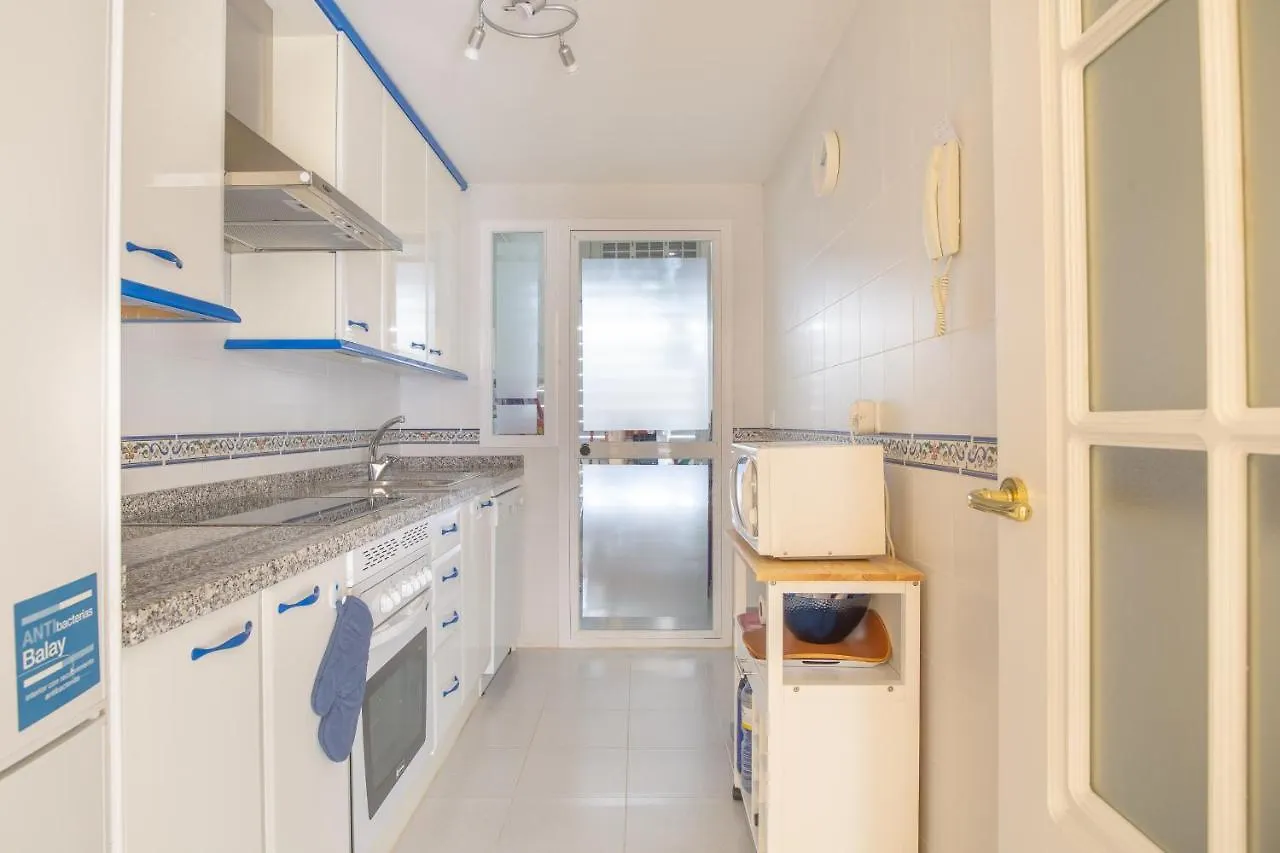 2261-Superb Apt On The Beach, On Duquesa Harbour Manilva 0*,